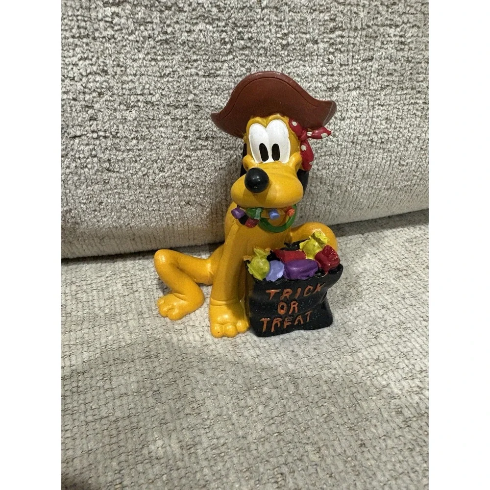 Halloween Trick Or Treat Pluto‎ & Goofy Statue Decorative